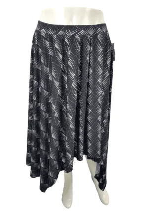 Catherines women's black and white skirt size 2X
