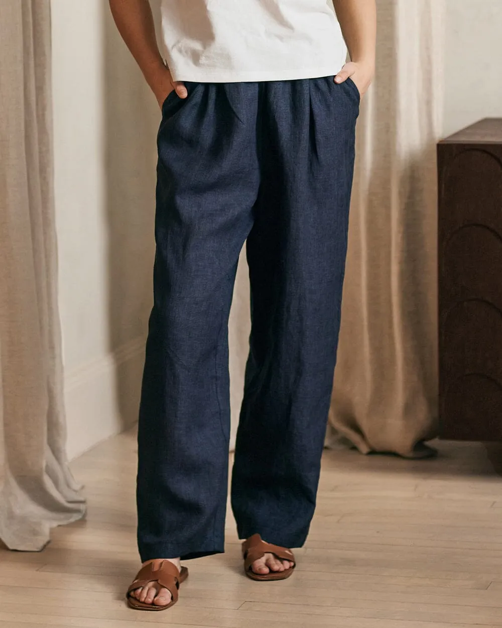 The Relaxed Linen Pant